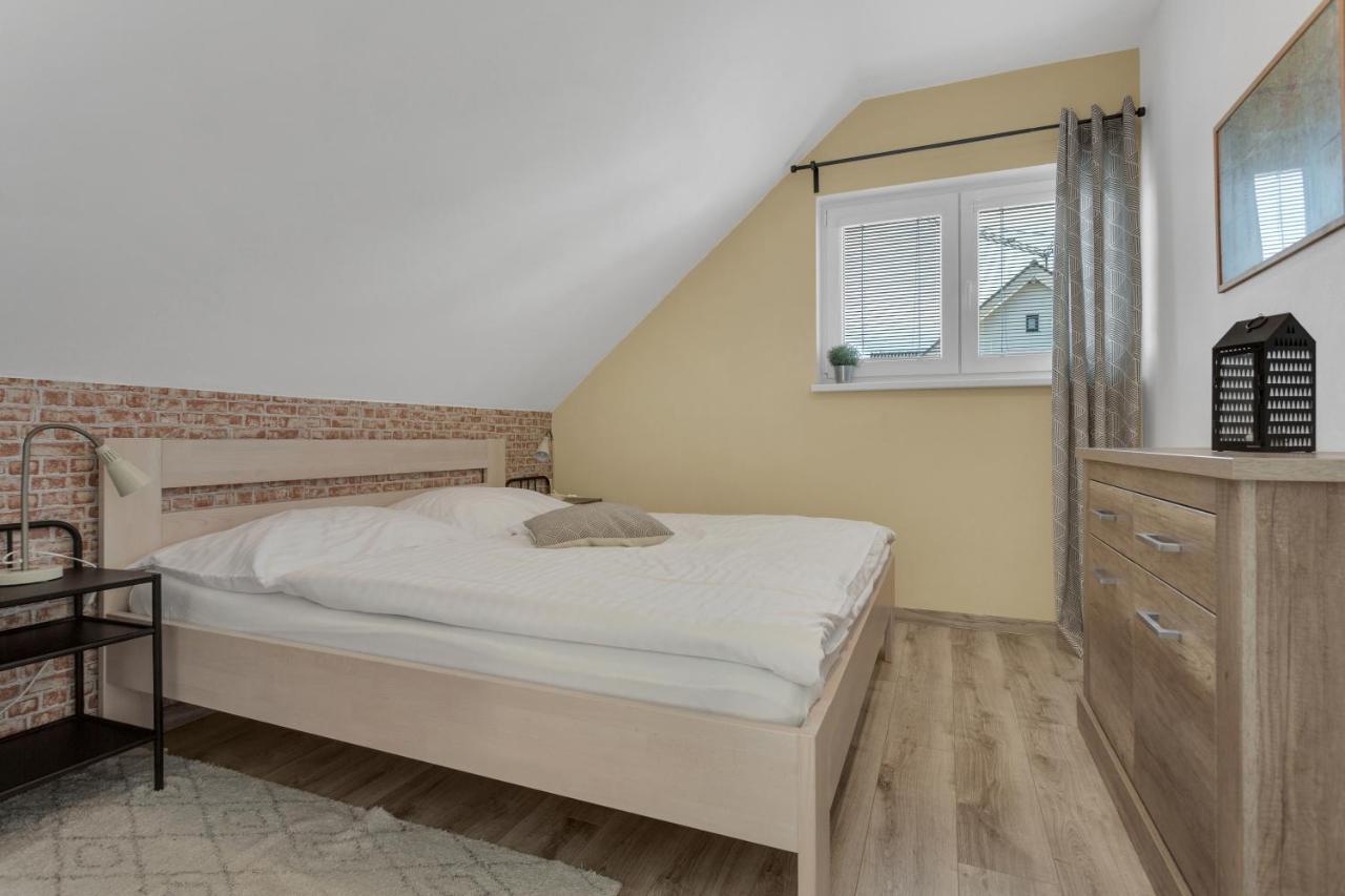 Family Apartments Klinovec Loučná pod Klínovcem エクステリア 写真