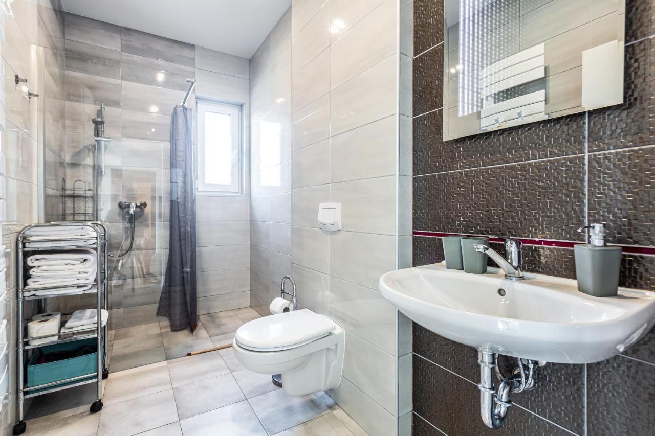 Family Apartments Klinovec Loučná pod Klínovcem エクステリア 写真